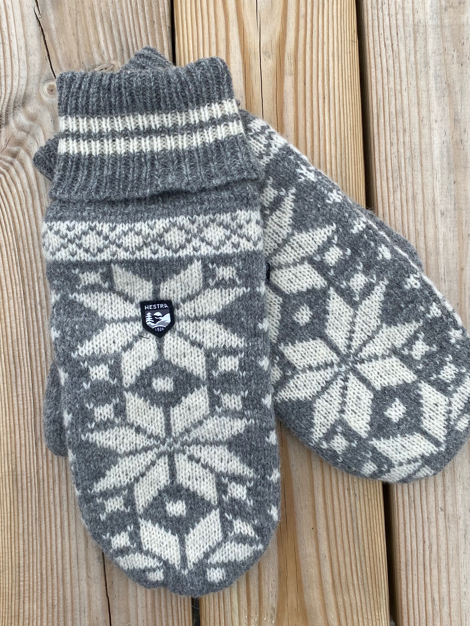 Handskar & vantar från Hestra